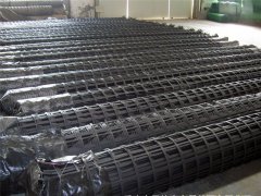 钢塑土工格栅应用于公路养护工程