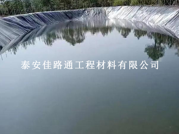 沼气池黑膜运输全攻略：细节决定成败