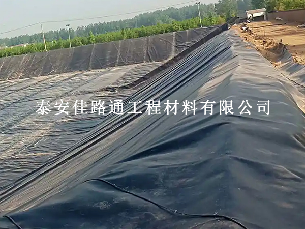 焊缝合不合格，一针一扫就能见分晓——沼气池防渗膜焊接验收实用技巧
