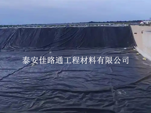 防渗土工膜被刺破的常见原因与防控要点