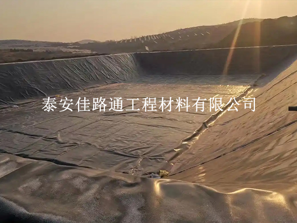 沼气池黑膜破损怎么查？这几招精准定位不漏检
