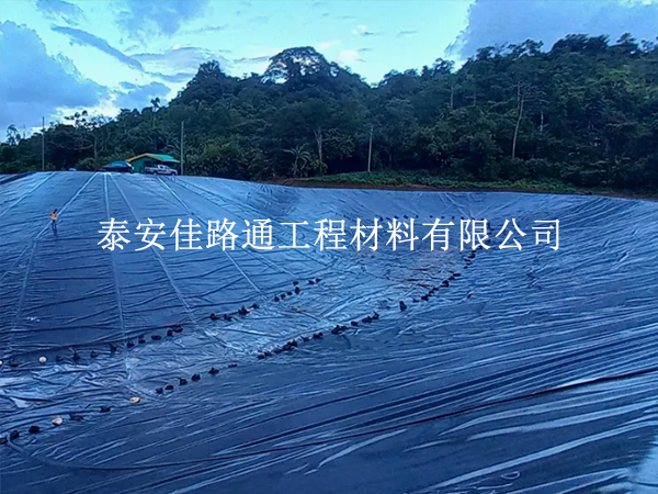 氧化塘防渗膜想选得值,关键看这几项 氧化塘防渗膜想选得值,关键看这几项
